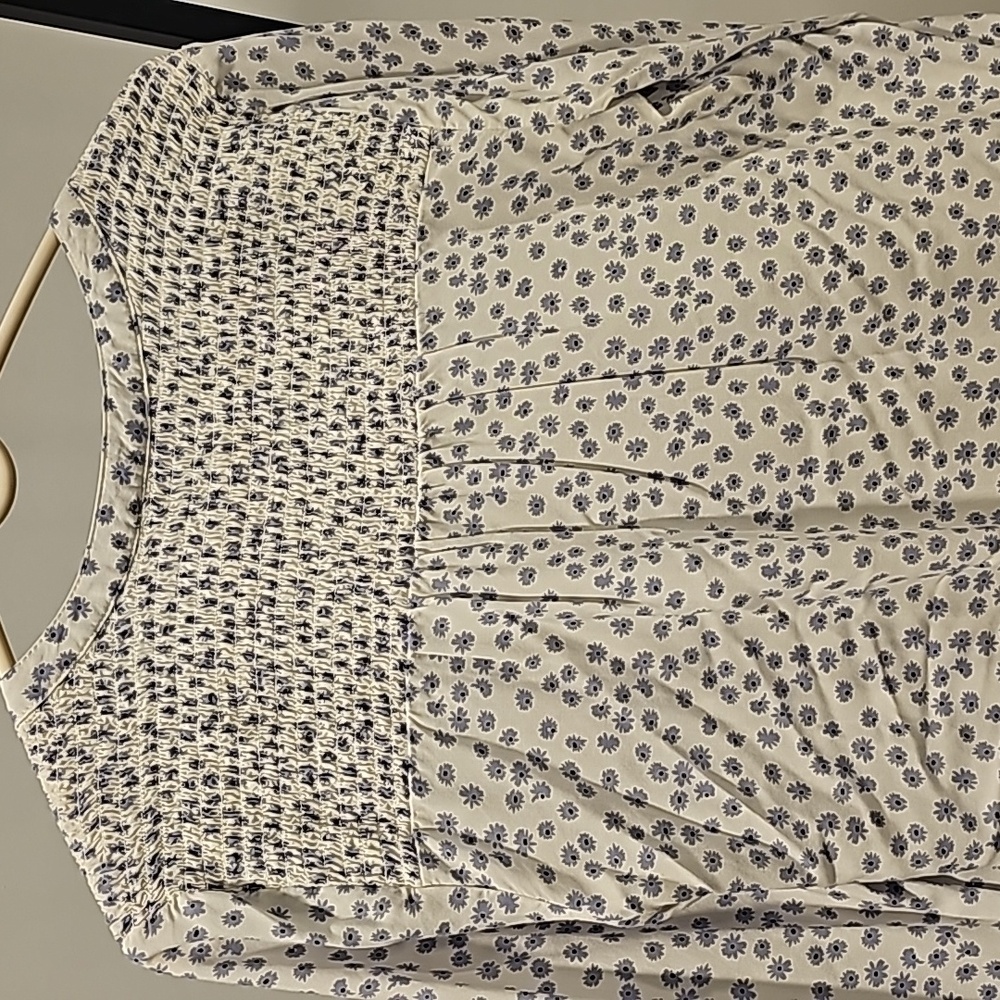 Shirt - Picture 3 of 3